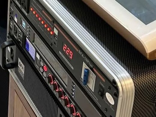 Amply và vang số karaoke
